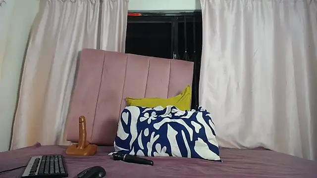 Kelly-001 online show from 04.02.26