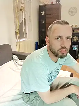 Mike 3789 online show from 10.13.25