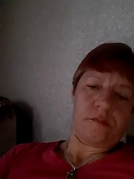 Snapshot of MiaSunni2334 chatting on 10.21.25 MiaSunni2334 online show from 10.21.25