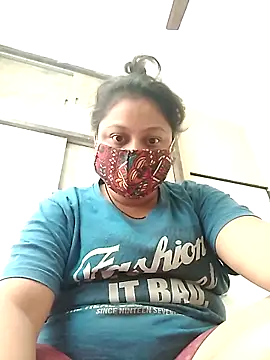 Snapshot of rachel-cobra123 chatting on 10.18.25 rachel-cobra123 online show from 10.18.25