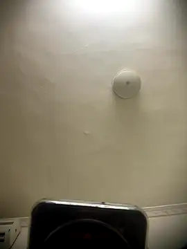 Snapshot of Theasd12 chatting on 10.12.25 Theasd12 online show from 10.12.25