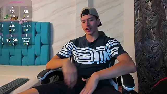 Snapshot of Tyler__Colt chatting on 10.20.25 Tyler  Colt online show from 10.20.25