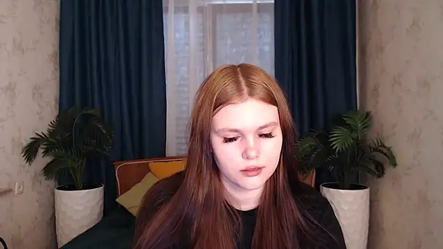 Musegirl online show from 11.05.25