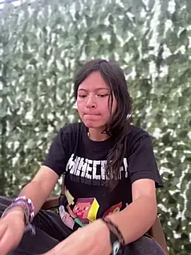 Ninfa pink online show from 01.14.26