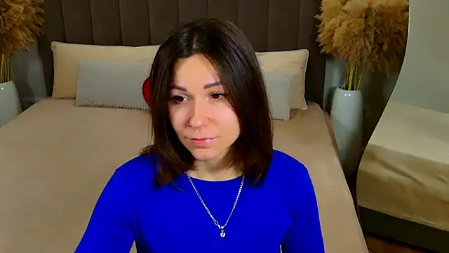 EdenSolis online show from 04.15.26