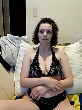 labellerose online show from 02.13.26