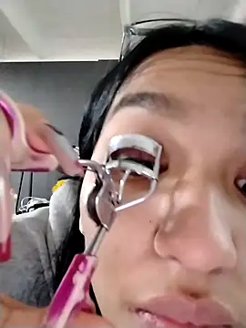 Valen russo online show from 10.15.25