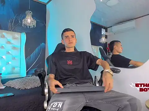 Ethan Boy  online show from 02.10.26