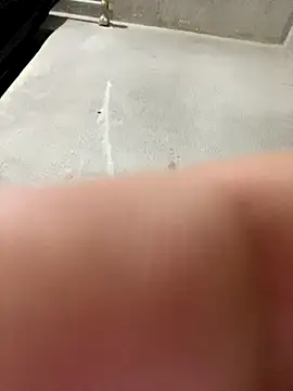 manu8325 online show from 10.19.25