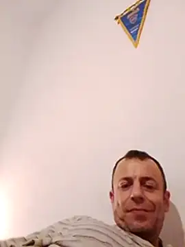 jjLARAY online show from 10.23.25