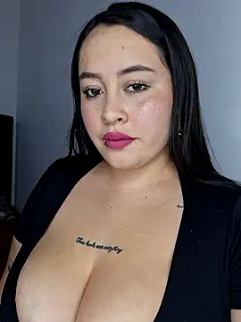 Stefani02 online show from 10.10.25