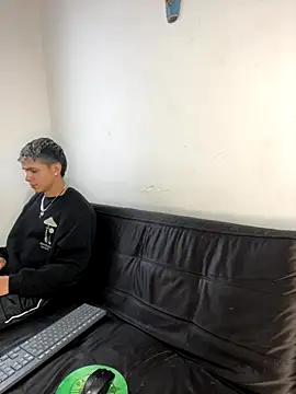 mirallesandbig online show from 11.30.25