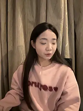 Snapshot of _xiaoniaojiang chatting on 10.21.25  xiaoniaojiang online show from 10.21.25