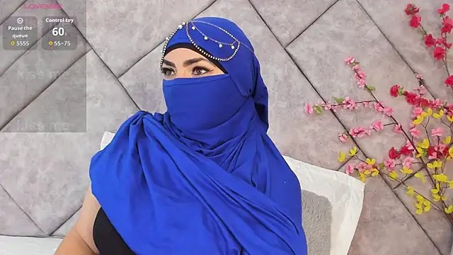  naylaa  online show from 04.09.26