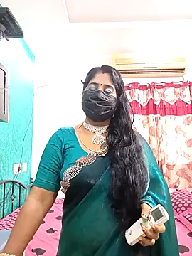 tamil-aunt online show from 11.21.25
