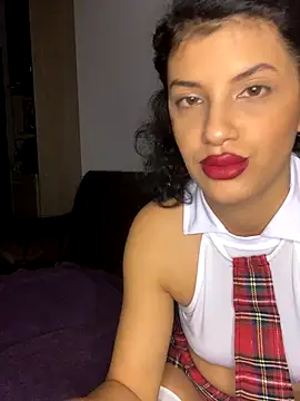 Snapshot of Biaaxxxsexy chatting on 10.14.25 Biaaxxxsexy online show from 10.14.25