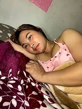 Yan 50299 online show from 10.31.25