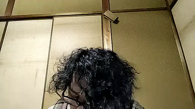 Snapshot of takatinko0721 chatting on 10.20.25 takatinko0721 online show from 10.20.25