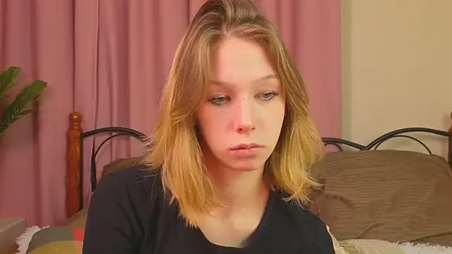 LilyVoise online show from 10.23.25