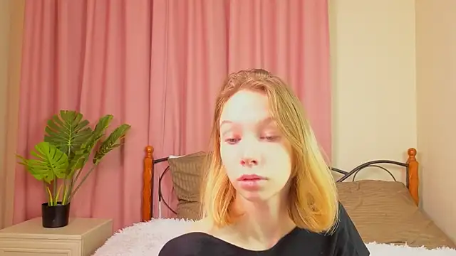 LilyVoise online show from 10.24.25