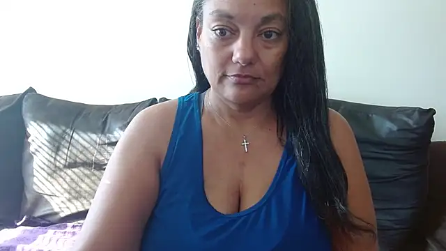 Snapshot of SexyThickStasia69 chatting on 10.25.25 SexyThickStasia69 online show from 10.25.25