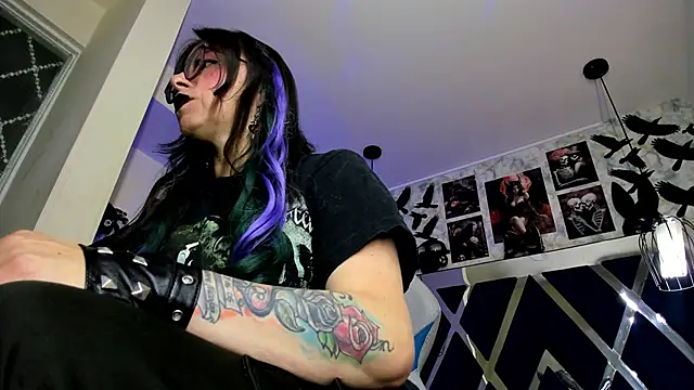 Evangelinejoness  online show from 02.12.26