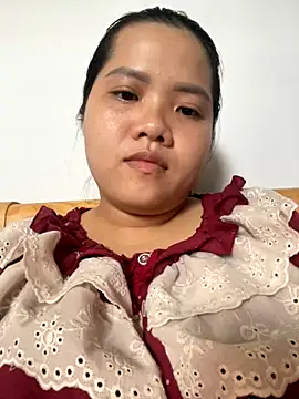 anne baby2k online show from 11.03.25