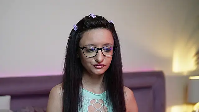 JoelleApril online show from 11.19.25