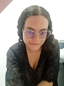 Snapshot of Tamilin_miller chatting on 10.17.25 Tamilin miller online show from 10.17.25