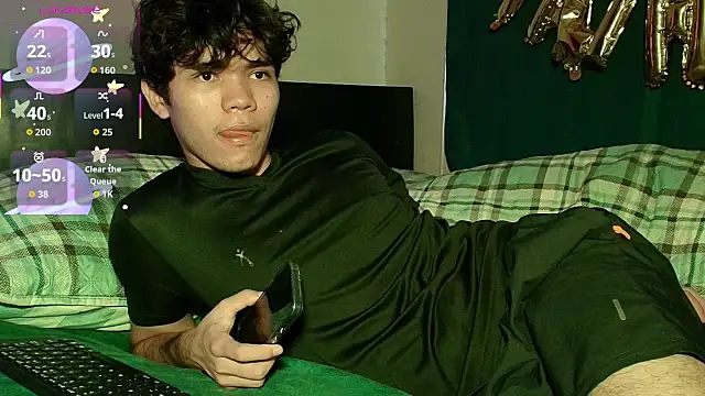 Im Camii online show from 11.06.25