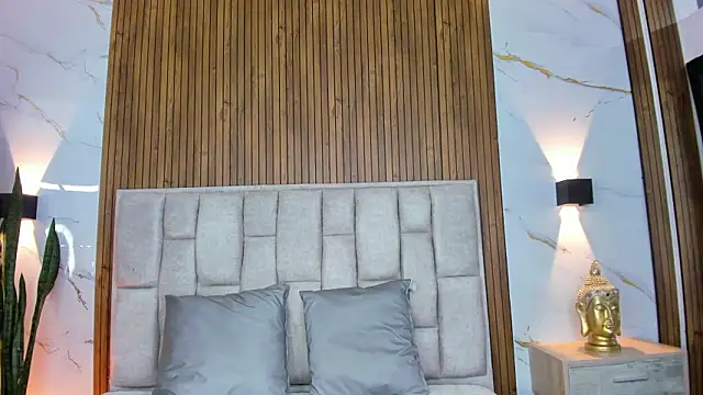 Sassha ferrer online show from 02.02.26