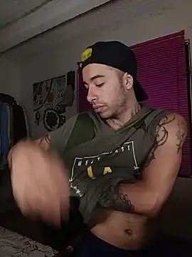 saenzjhonny online show from 10.13.25