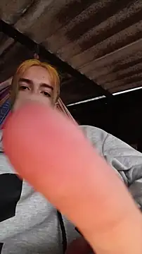 saenzjhonny online show from 10.16.25