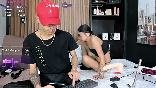 DerryAndIzzy online show from 11.24.25