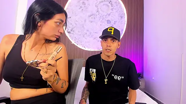 DerryAndIzzy online show from 03.30.26