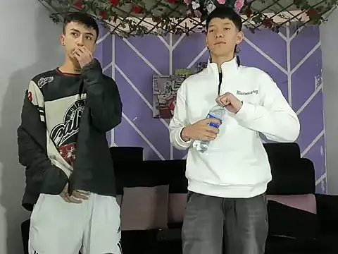 heyy noah11 online show from 03.29.26