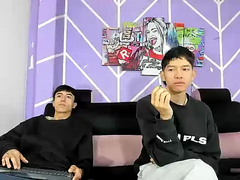 heyy noah11 online show from 05.26.26