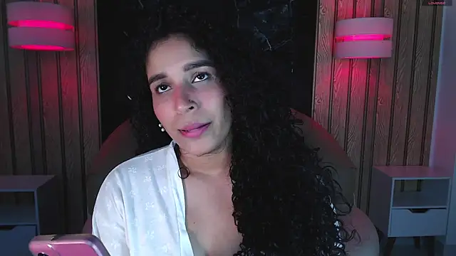 Snapshot of Belindamuller chatting on 03.03.26 Belindamuller online show from 03.03.26