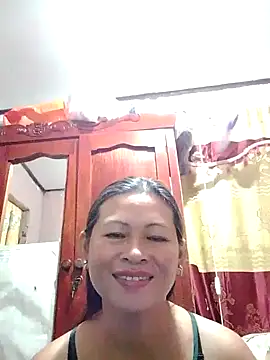 Snapshot of merr_ann123 chatting on 10.20.25 merr ann123 online show from 10.20.25