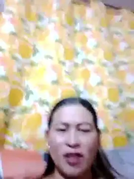 Snapshot of merr_ann123 chatting on 10.23.25 merr ann123 online show from 10.23.25