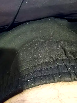 Snapshot of MarekTowarek6767 chatting on 10.27.25 MarekTowarek6767 online show from 10.27.25