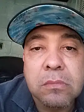 Snapshot of valboy08 chatting on 04.05.26 valboy08 online show from 04.05.26