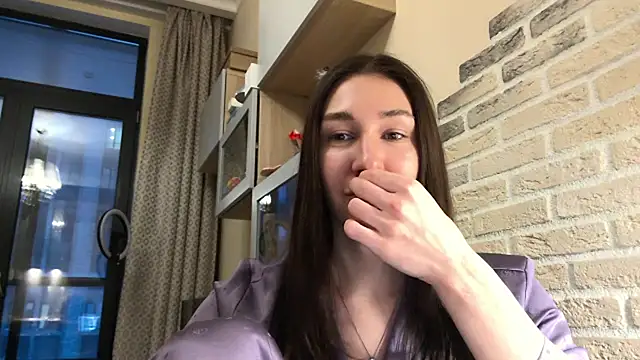 Snapshot of Zarinissa chatting on 02.18.26 Zarinissa online show from 02.18.26