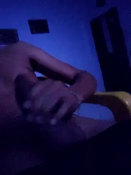 Snapshot of Rayangiss chatting on 10.22.25 Rayangiss online show from 10.22.25