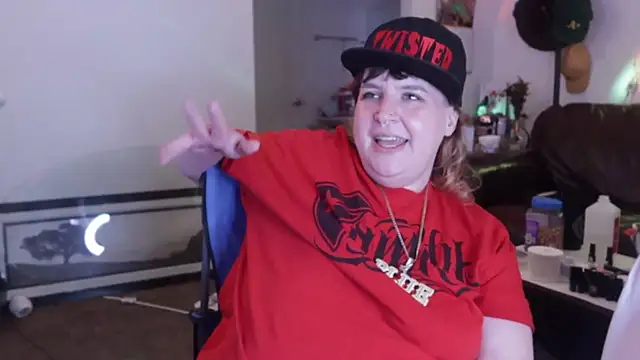 Snapshot of BellaBlueBBW chatting on 01.20.25 BellaBlueBBW online show from 01.20.25