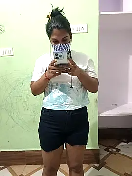 Snapshot of PG_girl_12th chatting on 10.11.25 PG girl 12th online show from 10.11.25