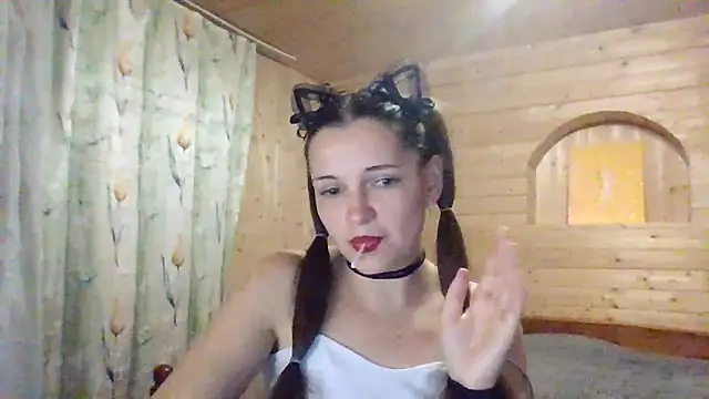 Snapshot of AmeliieLaFleur chatting on 10.20.25 AmeliieLaFleur online show from 10.20.25