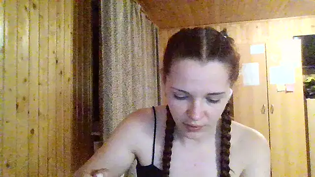 AmeliieLaFleur online show from 04.14.26