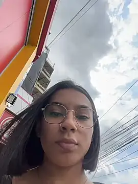 AlyssaRay online show from 02.14.26