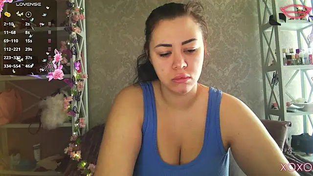 Snapshot of kiksee_ chatting on 02.11.26 kiksee online show from 02.11.26